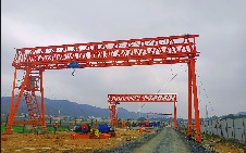 門式起重機